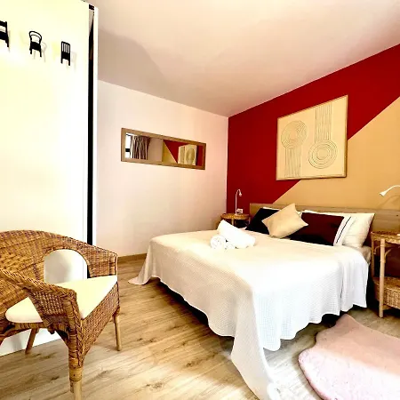 Stunning Lovely Flat With Pool And Strong Wi-Fi, 31 Arona  Extérieur photo