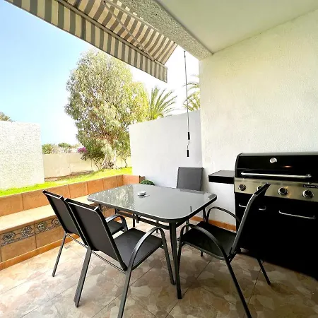 Stunning Lovely Flat With Pool And Strong Wi-Fi, 31 Arona  Extérieur photo